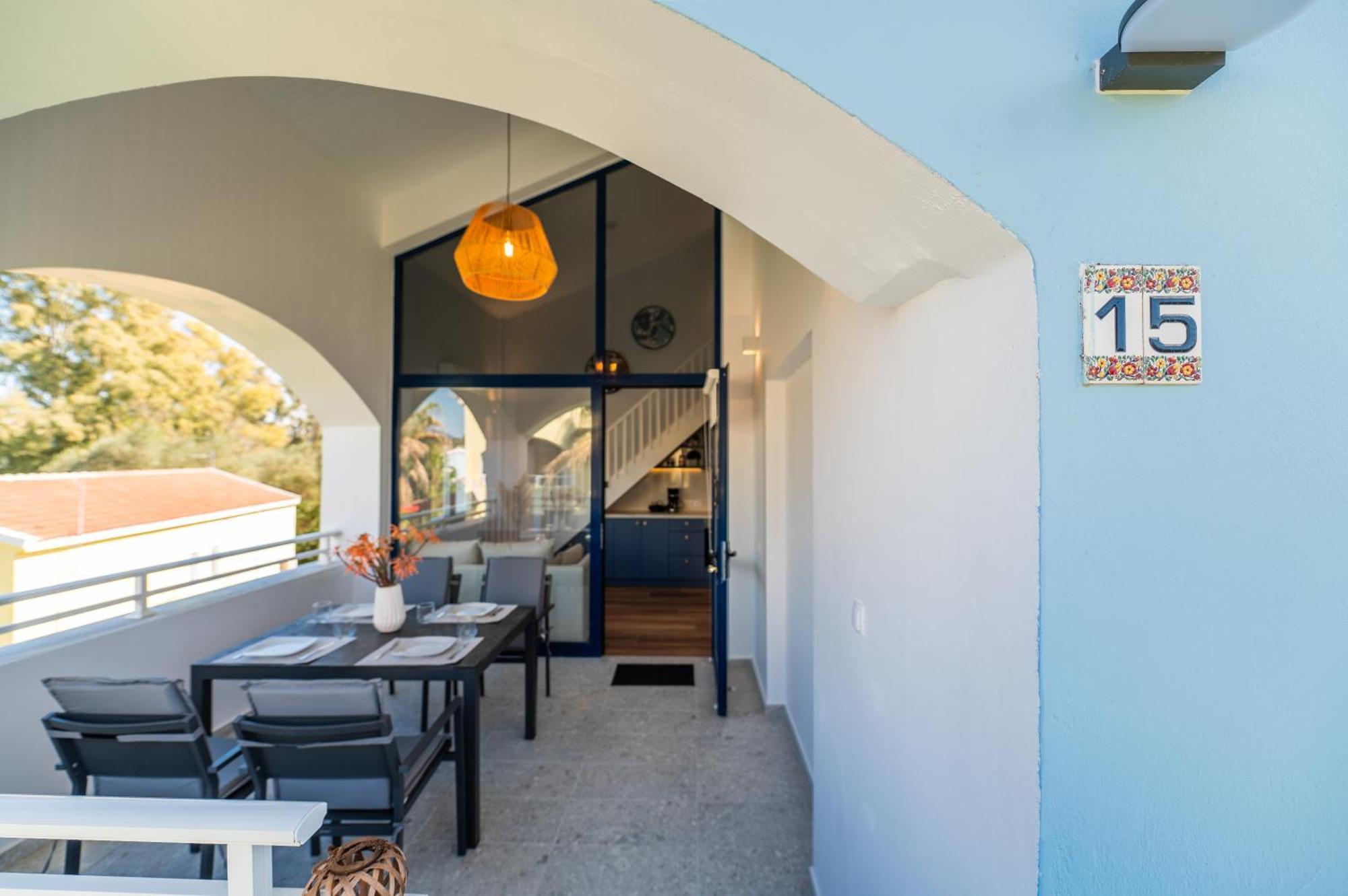 Palm Tree Corfu Apt. Danilia エクステリア 写真