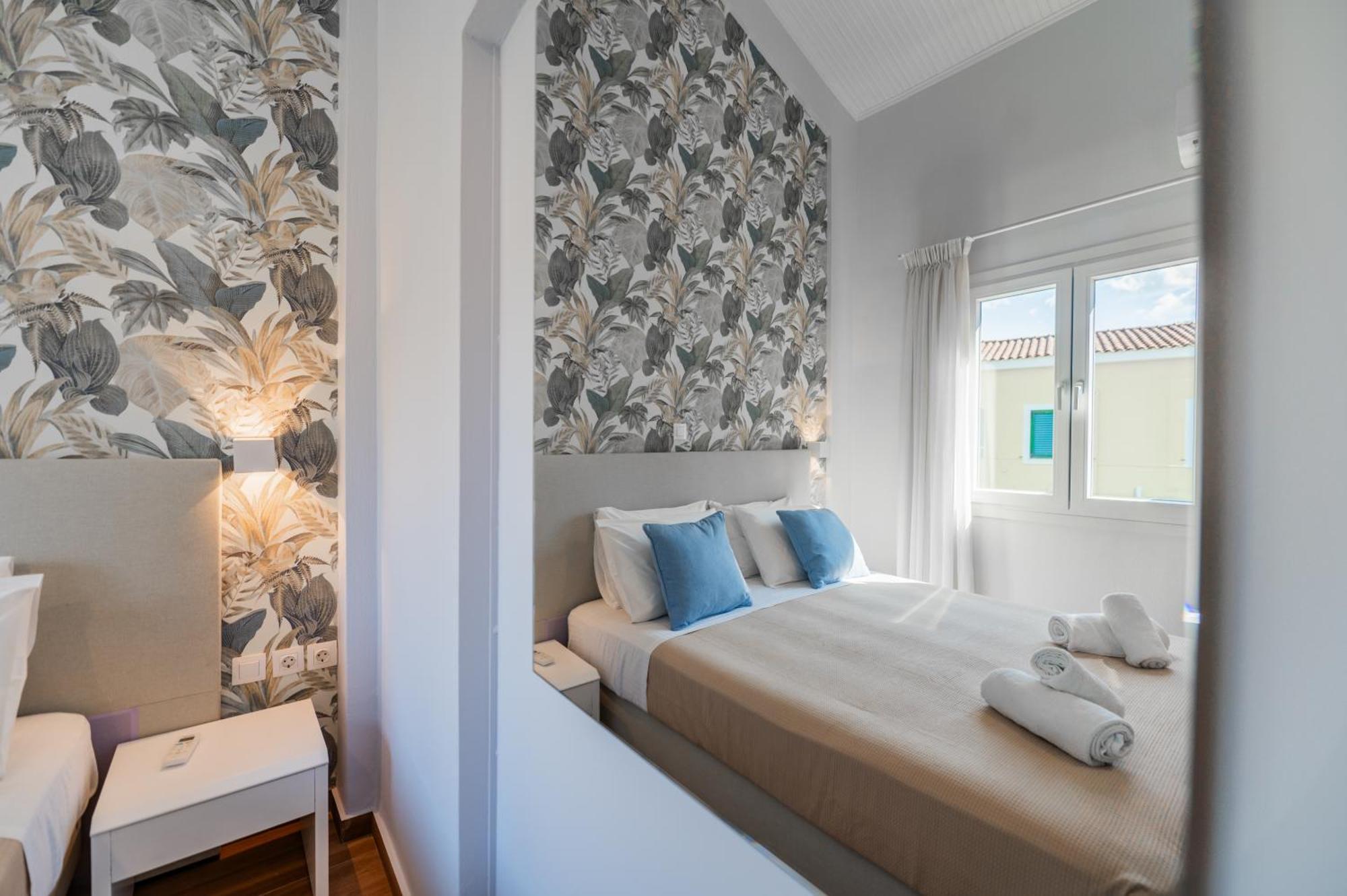 Palm Tree Corfu Apt. Danilia エクステリア 写真